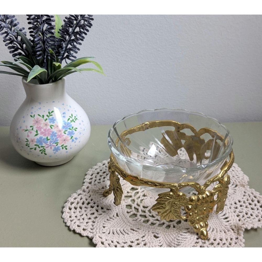 Vintage Crystal Bowl with‎ Brass Grape Stand, Made in India, Hollywood Regency - Picture 9 of 9